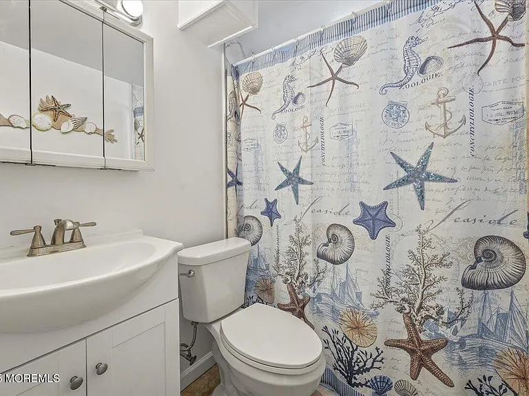 273 N 12th St #1 — Photo 19