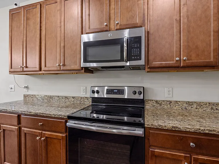 8988 Cat Tail Pond Rd — Photo 8