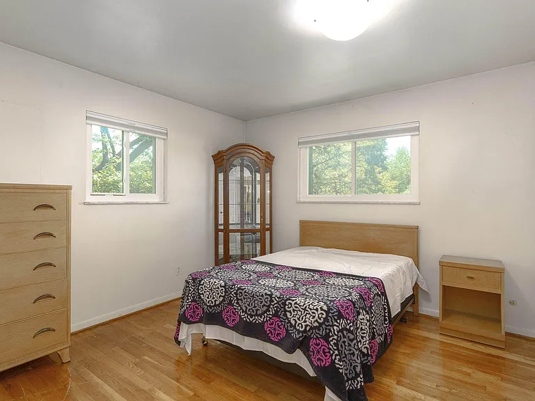 2611 Colby Dr — Photo 35
