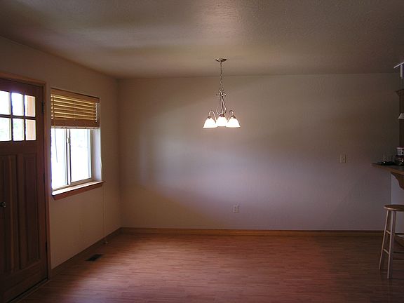 4th image of 2905 N 27th Ave APT 3