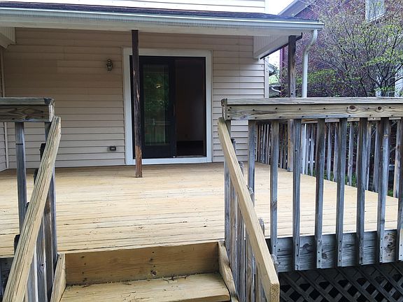 5th image of 338 Shenley Dr