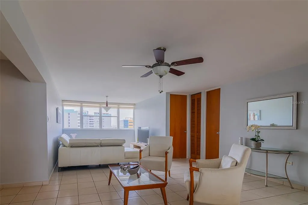 2 bed, 2.5 bath, 1785 sqft, $2,800 — Photo 3
