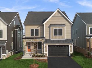 41951 Night Nurse Cir, Ashburn, VA 20148