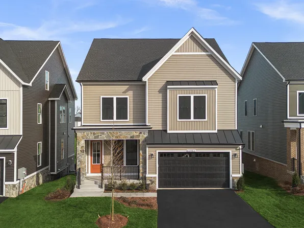 41951 Night Nurse Cir, Ashburn, VA 20148