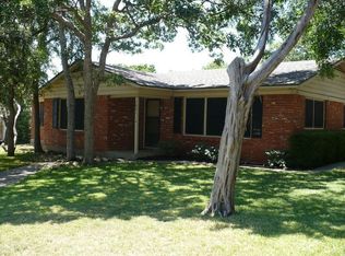 7821 Chadwick Rd, Woodway, TX 76712