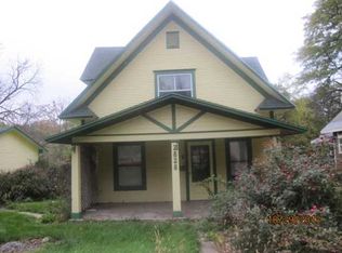 2828 Allison Ave, Des Moines, IA 50310