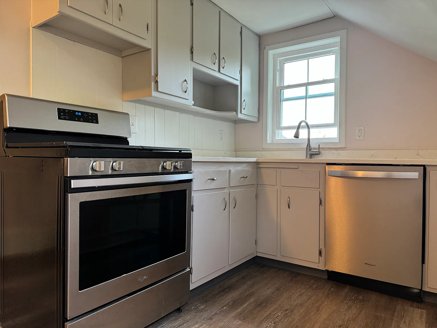 2 bed, $2,250 — Photo 4