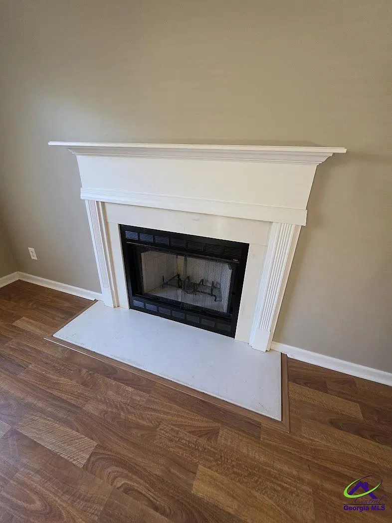3 bed, 2.0 bath, 1269 sqft, $1,695 — Photo 3