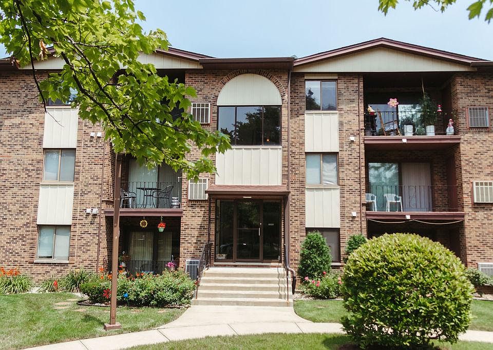 1st image of 14015 Laramie Ave APT 324