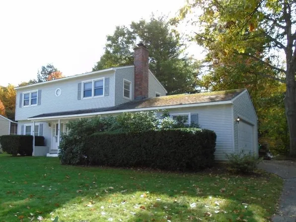 96 Richmond Drive, Shelburne, VT 05482