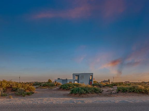 2nd image of 5274 Desert Willow Dr