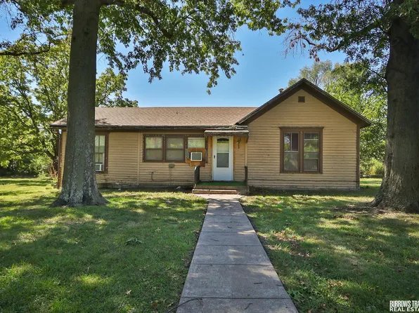 203 Madison St, Du Bois, NE 68345