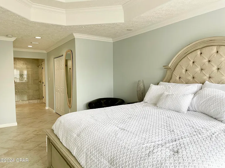 1043 Plantation Dr — Photo 18