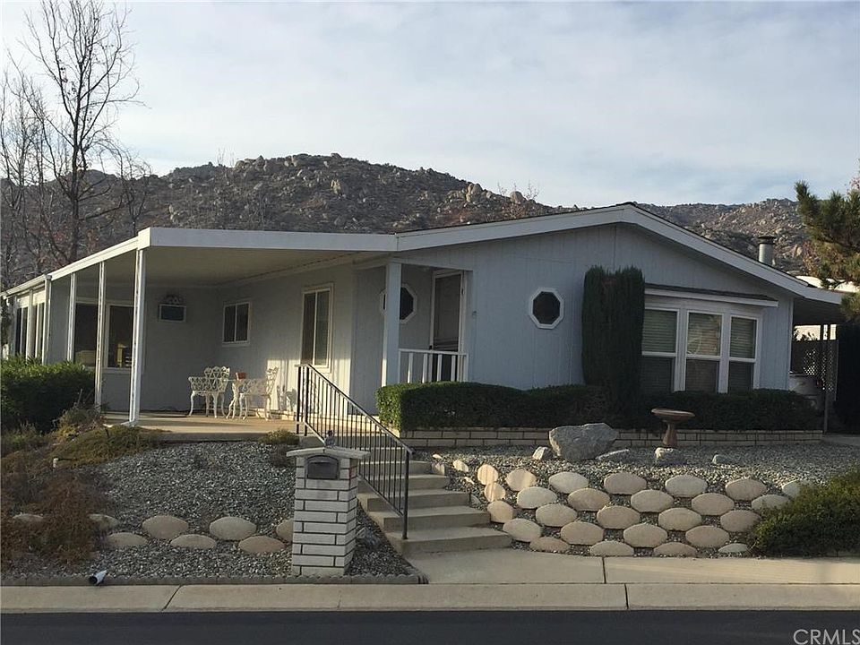 1st image of 24515 California Ave Space 3