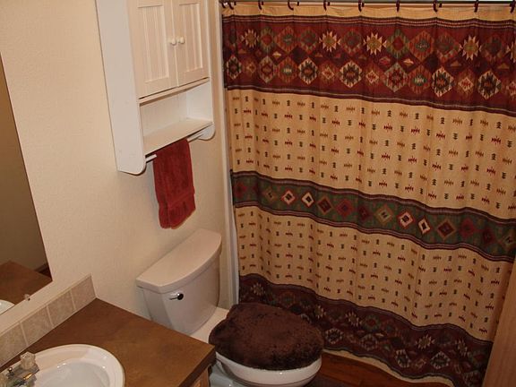 5th image of 45763 Meadowlark Ln