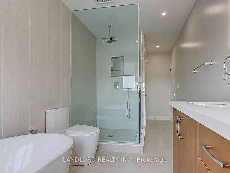 115 Livingstone Ave #UPPER — Photo 39