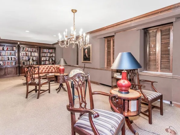 340 West 57th Street image 19 of 23