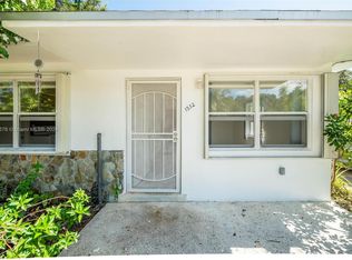 1530 NE 149th St, Miami, FL 33161