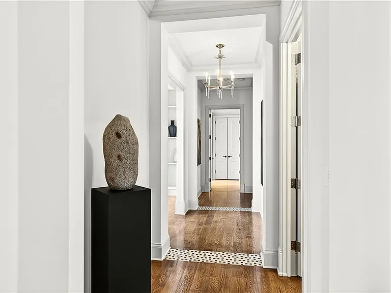 3376 Peachtree Rd NE #41A — Photo 47