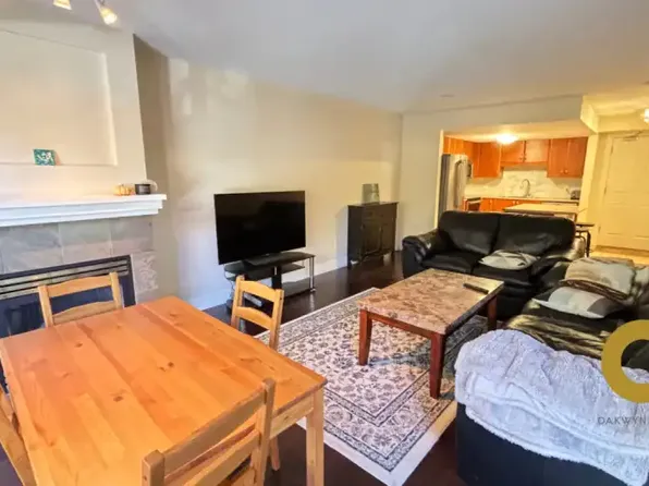 285 Newport Dr #205, Pt Moody, BC V3H 5J6