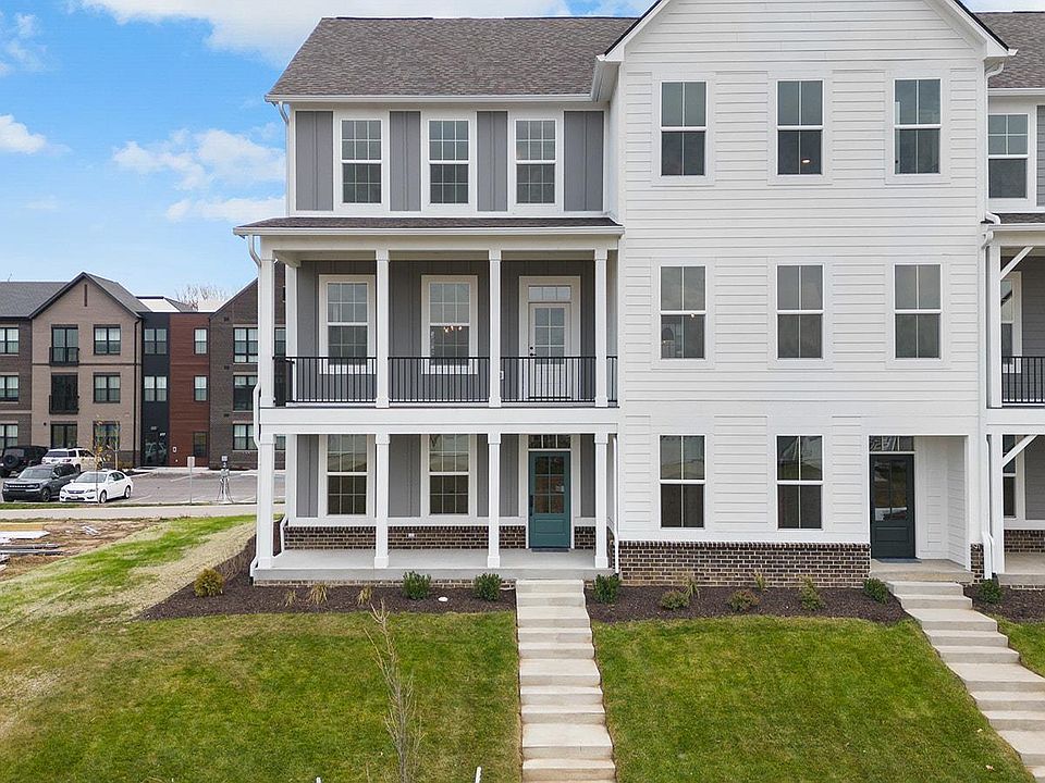 1st image of 135 Parkerwood Ln