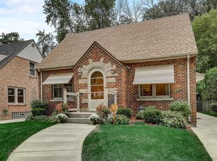 4242 S Austin St, Milwaukee, WI 53207