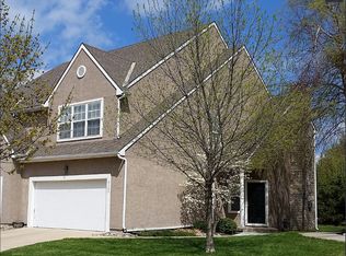 9125 Boehm Dr, Lenexa, KS 66219