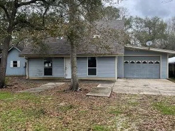 27439 Charlotte St, Lacombe, LA 70445
