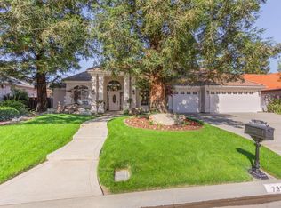 7351 N Antioch Ave, Fresno, CA