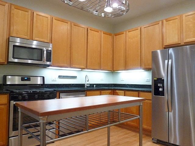 1st image of 2153 N Campbell Ave #1Z
