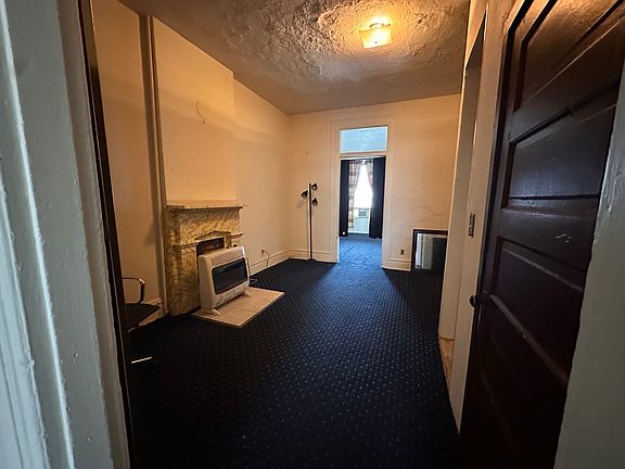 4th image of 1435-1439 N Market St #1437-2F