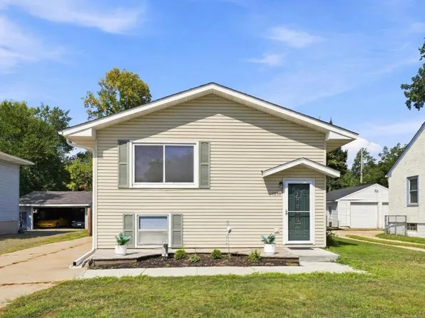 1893 Highway 96, White Bear Lake, MN 55110