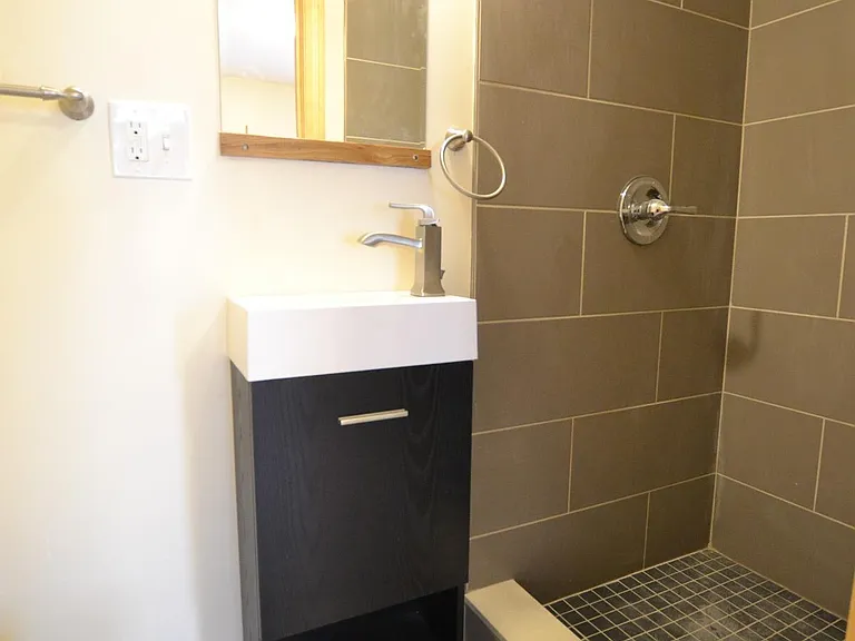 34 Bentley St #2A — Photo 9