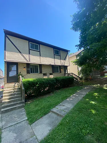 174 E 12th Ave #B Photo 1 174 E 12th Ave #B Photo 1