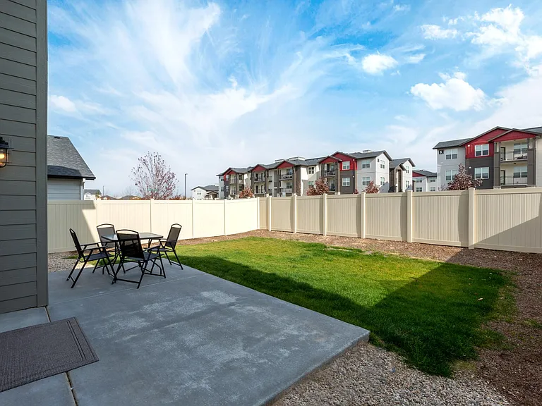 254 S Riggs Spring Ave — Photo 14