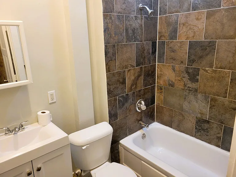 530 Ridgeway Ave. — Photo 7
