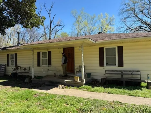 7146 Woodstock Cuba Rd, Millington, TN 38053