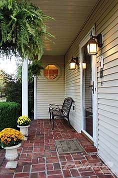 1st image of 3555 Winthrop Dr