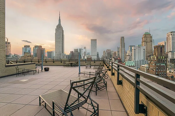 Sold by Compass | media 32