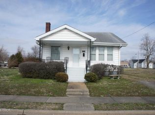 709 E 5th St, Metropolis, IL 62960