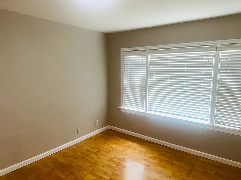1588 Geary Rd — Photo 19