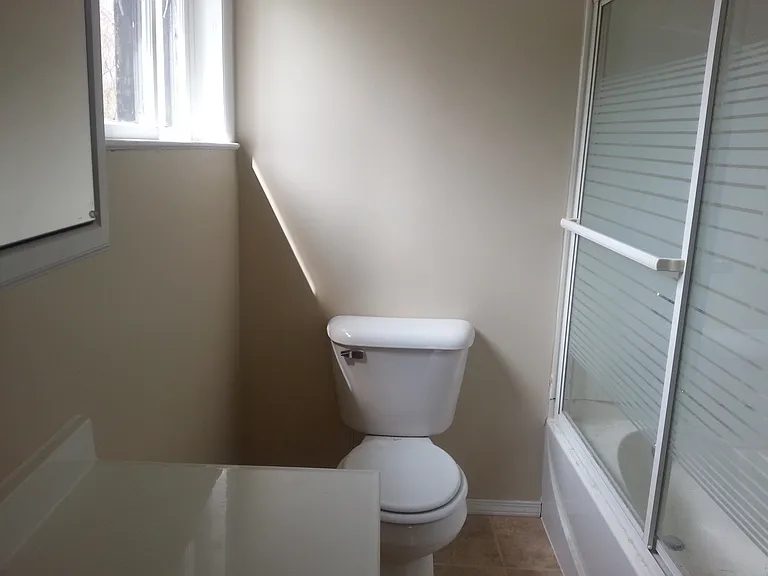 117 Lakeside Dr — Photo 6