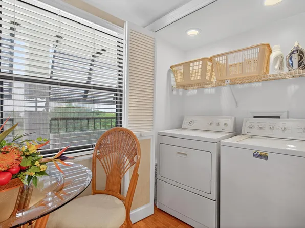356 Golfview Road #609, North Palm Beach, FL 33408