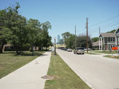 521 N Denley Dr, Dallas, TX, 75203