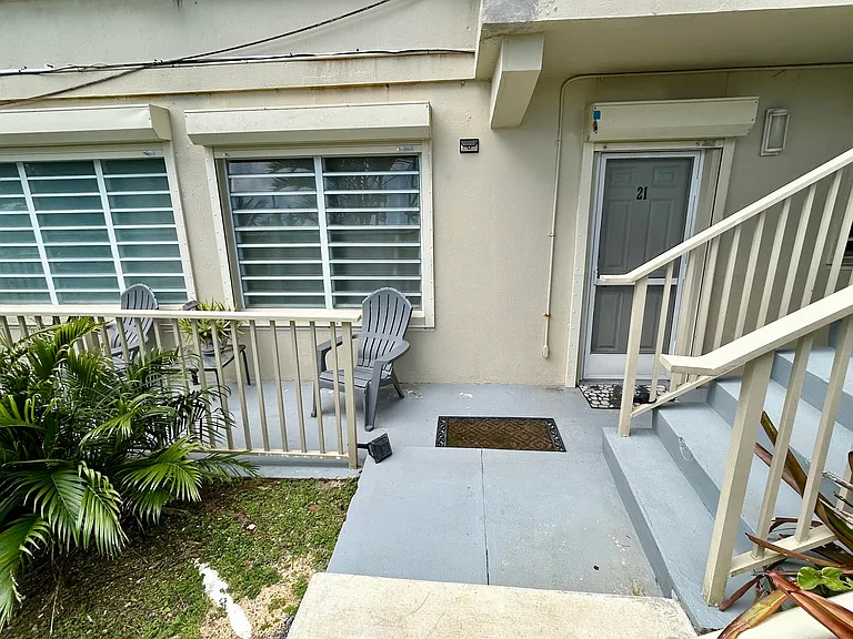 21 Solberg Rd — Photo 4