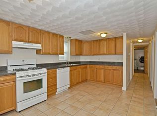77 Cushing Ave #B, Revere, MA 02151