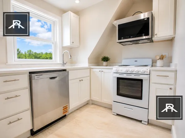 25 Garrison Rd, Brookline, MA