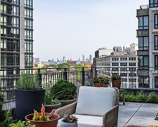 5th image of 550 Vanderbilt Ave APT 628