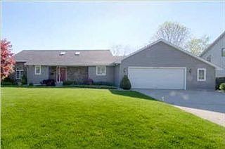 1st image of 300 Thornridge Ct NW