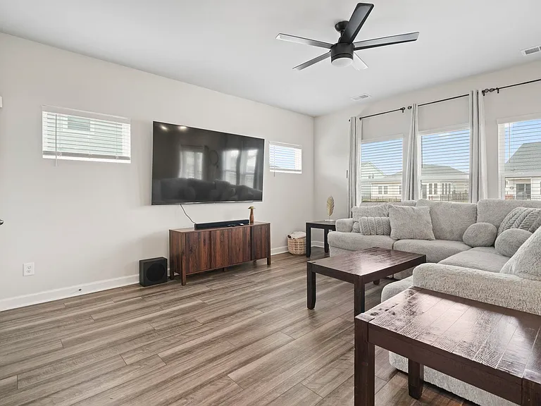 2325 Copper Creek Loop — Photo 17